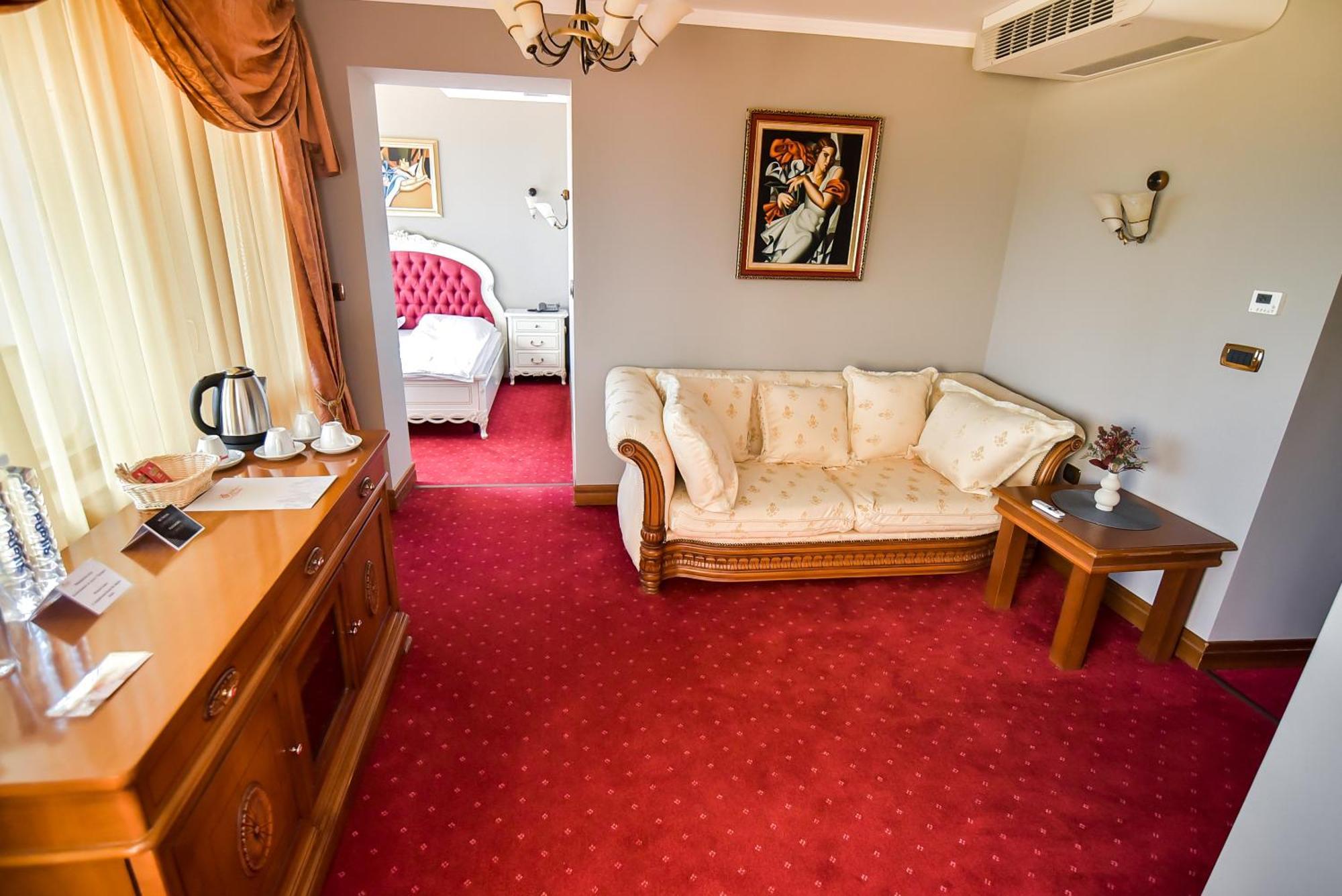 Хотел "Скалите", Skalite Hotel Belogradchik Bagian luar foto